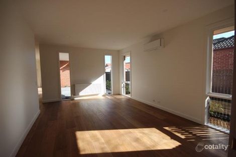 Property photo of 25A Palmerston Grove Oakleigh VIC 3166