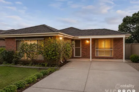 111 Sunshine Ave, St Albans, VIC 3021