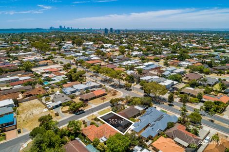 Property photo of 30A Leverburgh Street Ardross WA 6153