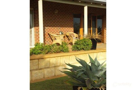 7 Loton Dr, Northam, WA 6401