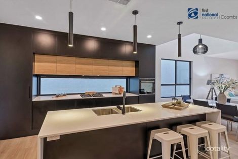 18b Lennox St, Campbelltown, SA 5074