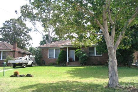 20 Flood Ave, Revesby, NSW 2212