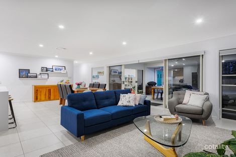 Property photo of 95 Sinnamon Road Sinnamon Park QLD 4073