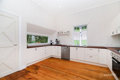 Property photo of 23 Park Road Wooloowin QLD 4030