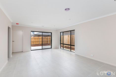 Property photo of 17 Gudamang Street Ngunnawal ACT 2913