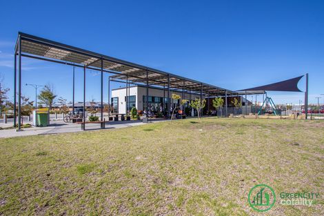 Property photo of 17 Turquoise Boulevard Treeby WA 6164