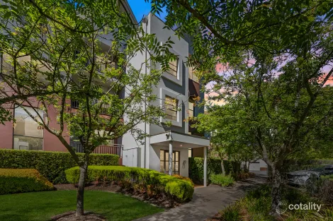 Property photo of 10/2 Eldridge Crescent Garran ACT 2605