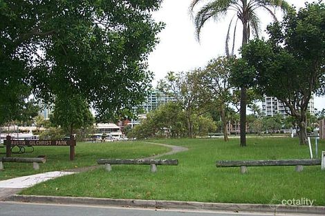 7 Tarcoola Cres, Surfers Paradise, QLD 4217