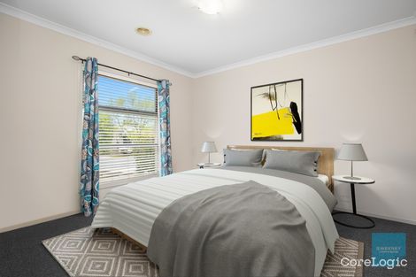 Property photo of 21 Dahlia Drive Caroline Springs VIC 3023