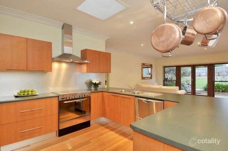 Property photo of 17 Amery Avenue Blackburn VIC 3130