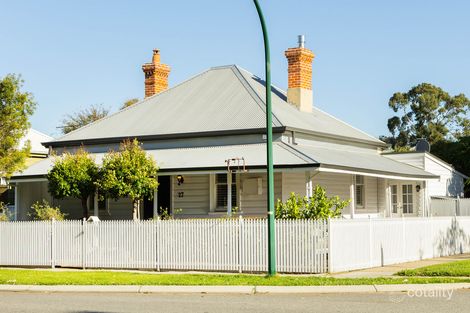 27 Gloucester St, Victoria Park, WA 6100