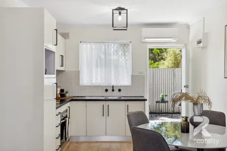 Property photo of 2/555 Torrens Road St Clair SA 5011