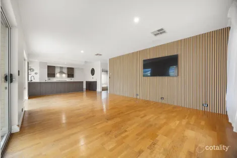 Property photo of 2A Warrender Heights Secret Harbour WA 6173
