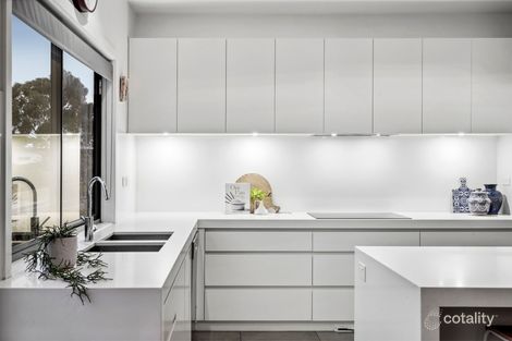 Property photo of 58 Clydesdale Way Highton VIC 3216