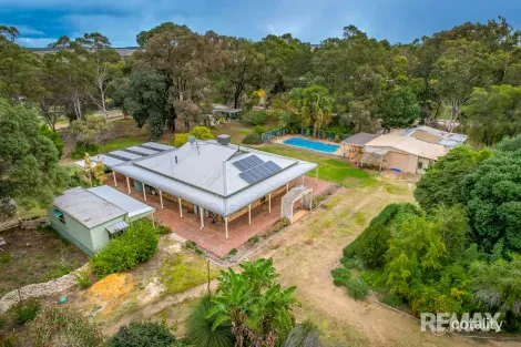369 King Dr, Woodridge, WA 6041