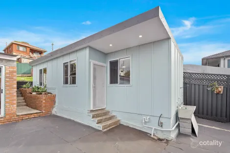 1/88 First Ave N, Warrawong, NSW 2502