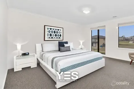 Property photo of 42 Marlborough Road Berwick VIC 3806