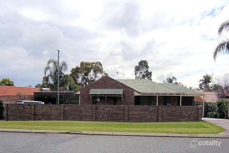 Property photo of 10 Begonia Way Forrestfield WA 6058
