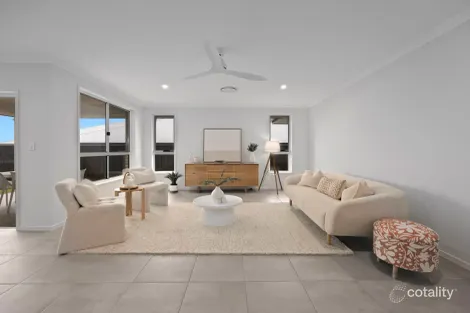 Property photo of 17 Valley Road Deebing Heights QLD 4306
