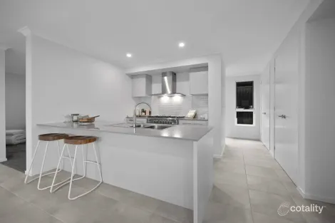 Property photo of 17 Valley Road Deebing Heights QLD 4306