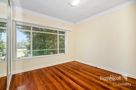 Property photo of 26 Willow Grove Kew East VIC 3102