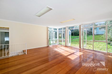 Property photo of 26 Willow Grove Kew East VIC 3102