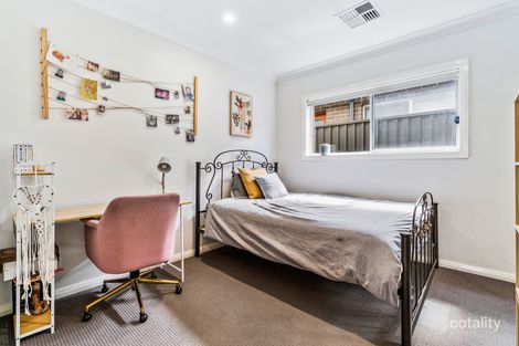 Property photo of 19 Cuthbert Street Spring Farm NSW 2570