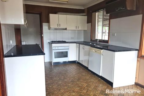 Property photo of 4 Alexandria Place Busby NSW 2168