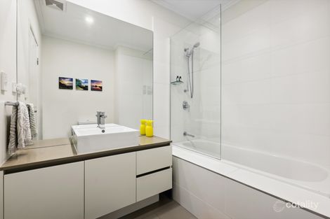 Property photo of 27/10 Ben Lexcen Place Robina QLD 4226