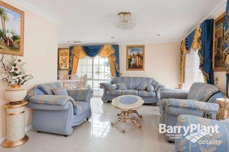 Property photo of 122 Bloomfield Road Keysborough VIC 3173