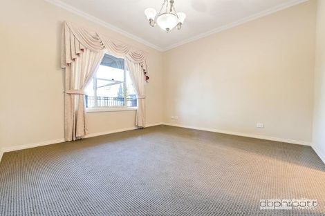 Property photo of 31 Shoalhaven Circuit Mawson Lakes SA 5095