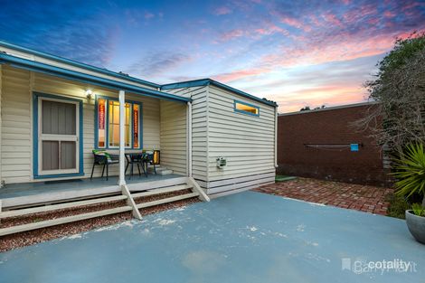 Property photo of 9 Reserve Street Eaglehawk VIC 3556