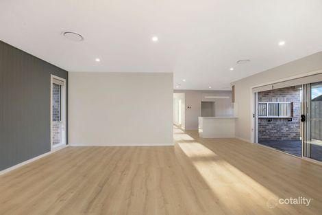 Property photo of 16 George Cutter Avenue Renwick NSW 2575