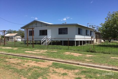 19 Creek St, Yuleba, QLD 4427
