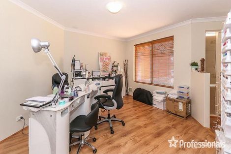 Property photo of 54 Myerson Crescent Maida Vale WA 6057