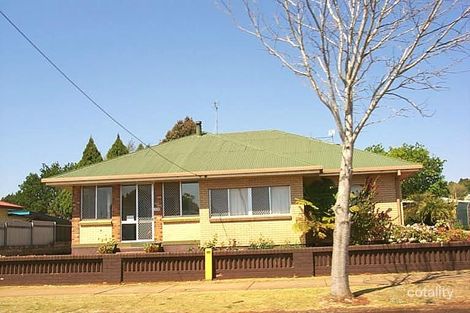 308 South St, Harristown, QLD 4350