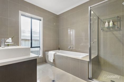 Property photo of 27 Blainey Crescent Epping VIC 3076