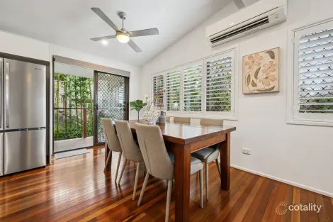 Property photo of 71 Narellan Street Arana Hills QLD 4054