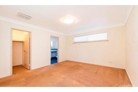 Property photo of 140 Huntriss Road Doubleview WA 6018