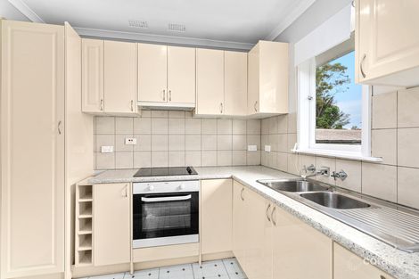 Property photo of 15 Morgan Avenue Mount Warrigal NSW 2528