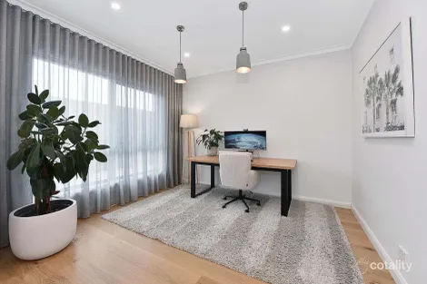 11/2 Milleara Rd, Keilor East, VIC 3033