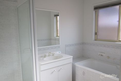 Property photo of 5 Elliott Court Burnside VIC 3023