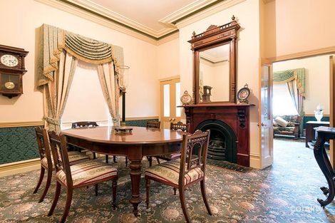 Property photo of 20 Grice Crescent Essendon VIC 3040