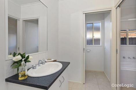 Property photo of 2/8 Dennys Court Grovedale VIC 3216