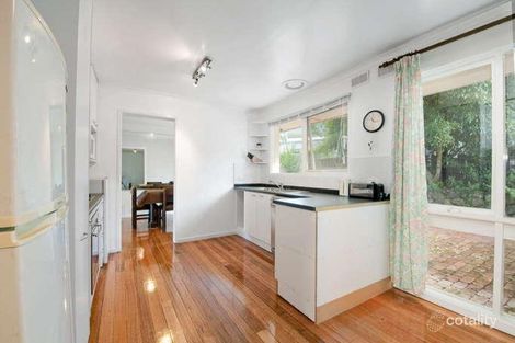 Property photo of 3 Locksley Chase Vermont VIC 3133