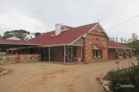 689 Karoonda Hwy, Loxton, SA 5333