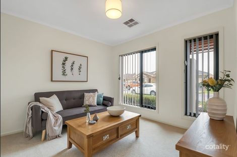 Property photo of 12 Gonis Circuit Evanston Gardens SA 5116