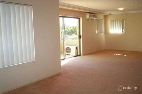 Property photo of 8/25 Chester Terrace Southport QLD 4215