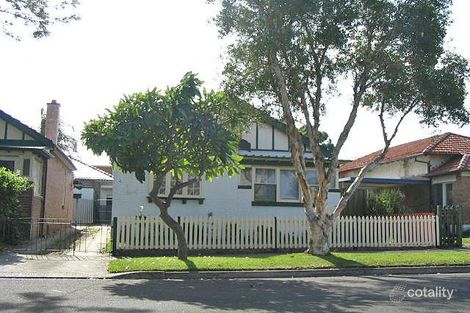 4 Durham St, Carlton, NSW 2218