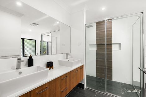 Property photo of 46 Almeida Street Indooroopilly QLD 4068